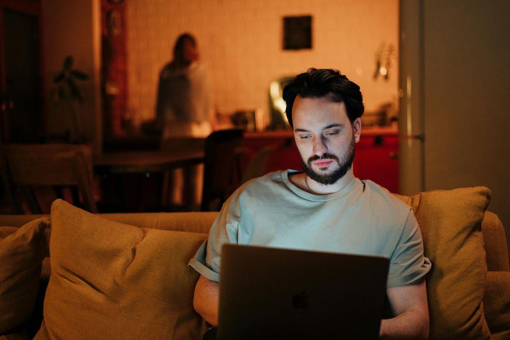  AI Mental Health Tools in 2026: What Works, What to Avoid, and How to Choose