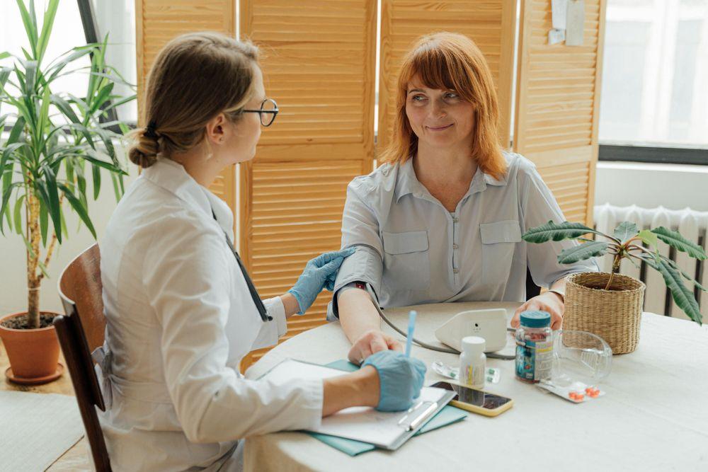 Can a Primary Care Doctor Prescribe Medication? What Your PCP Can Do