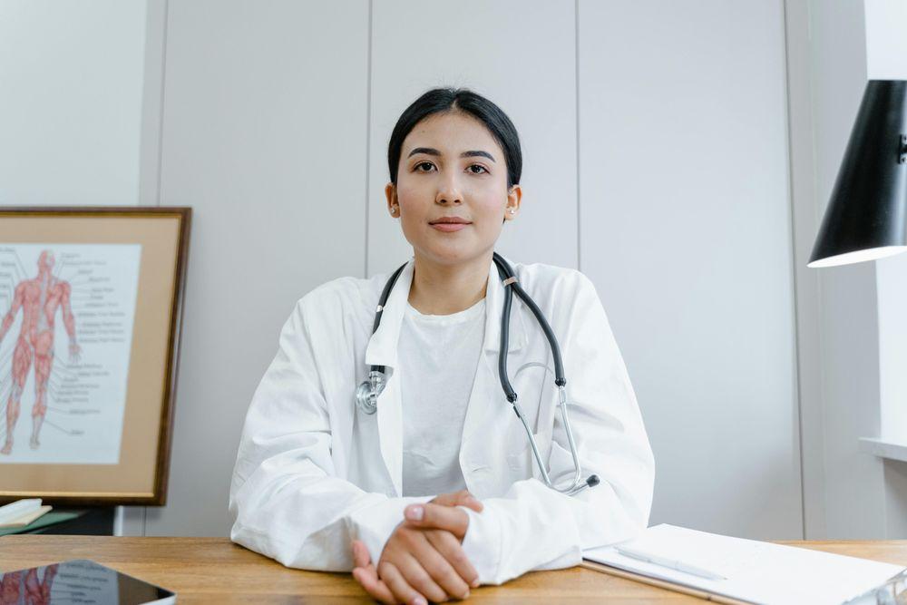 Can a Primary Care Doctor Treat Anxiety and Depression? | Momentary Lab