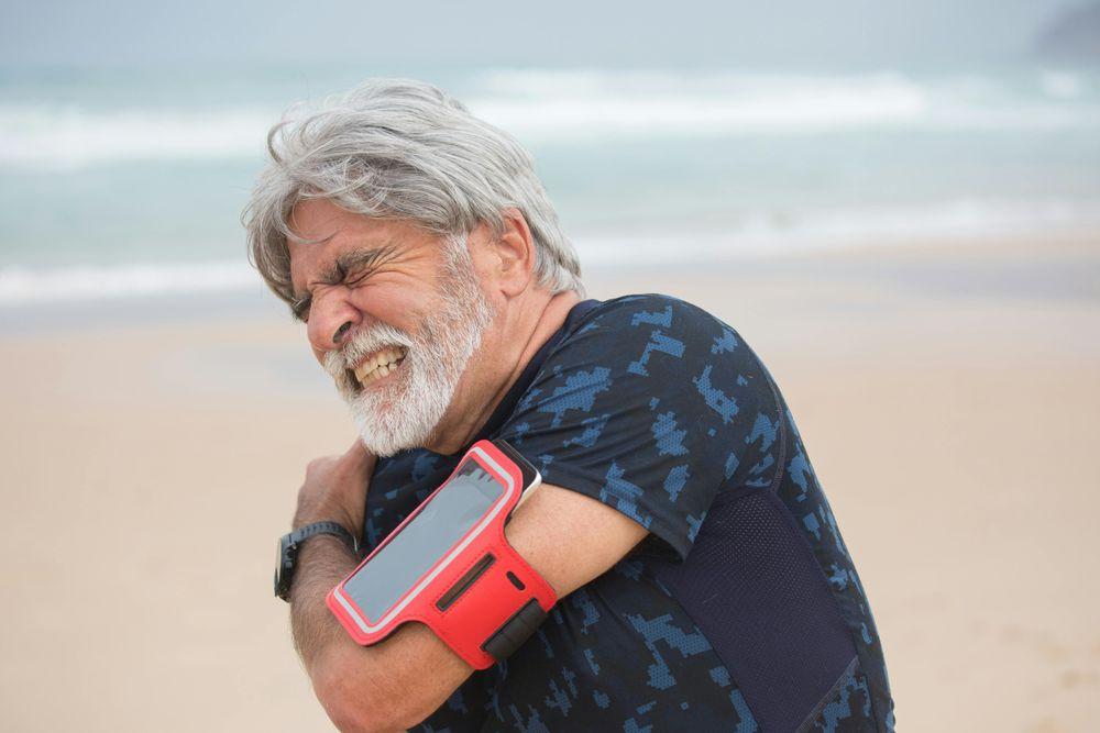 Do You Need Rotator Cuff Surgery? Key Signs to Know (2025)