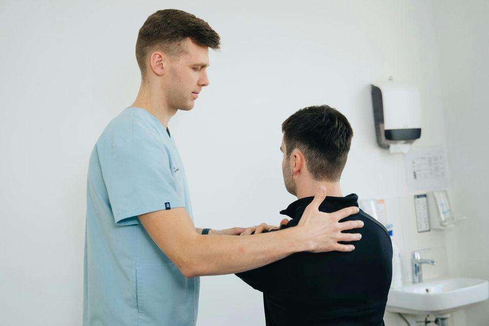 Shoulder Replacement Recovery Time: Full Week-by-Week Guide