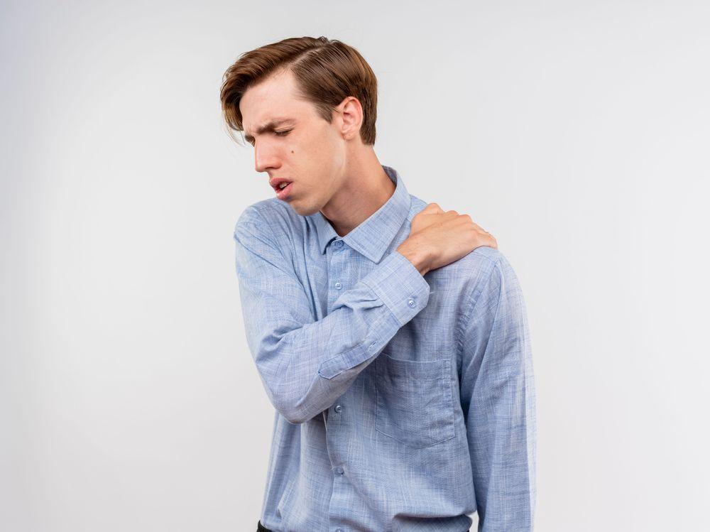 Shoulder Replacement vs. Rotator Cuff Surgery: Which Hurts More and Why?
