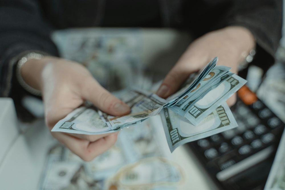 AI Healthcare Cost: What It Saves, What It Costs, and What No One Tells You