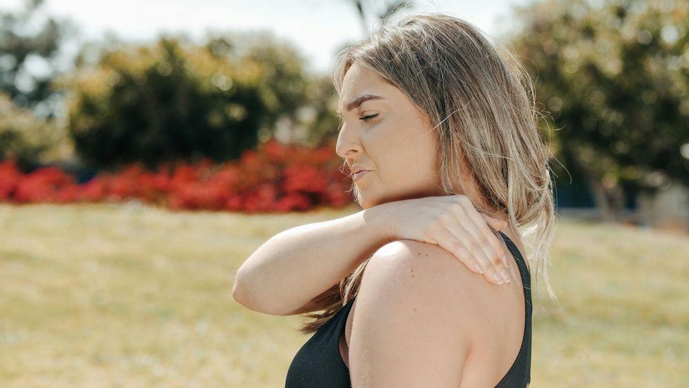 Rotator Cuff Surgery: How Long Does It Take? | Momentary Lab